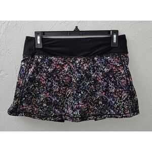 Women's Size 6 Lululemon Pace Rival Skirt Shorts Underneath Floral Multi Black